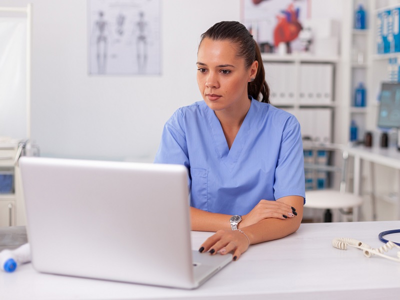 ecm infermiera fad medico gratis